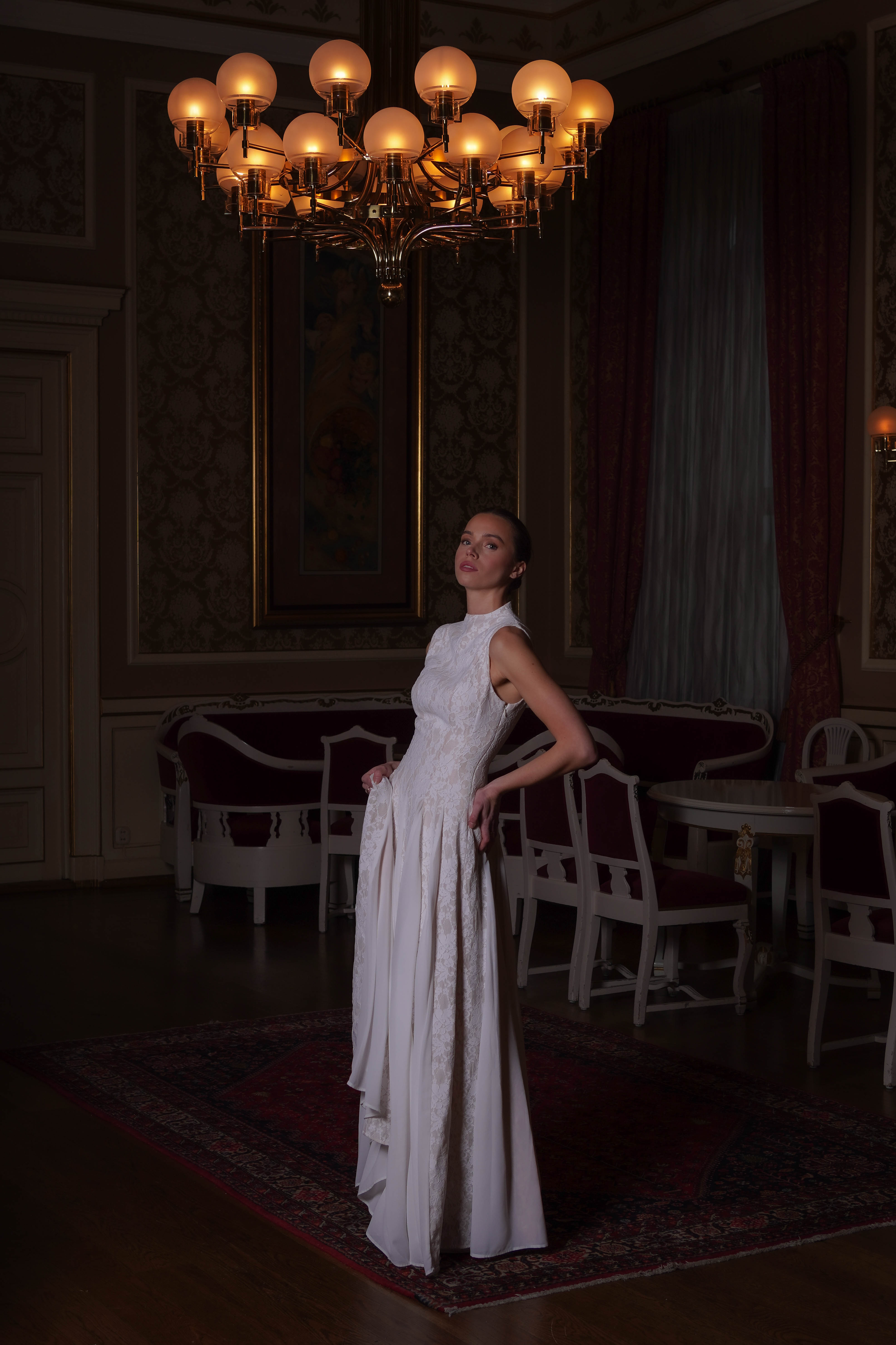 Model: 175 cm · XS · B cup