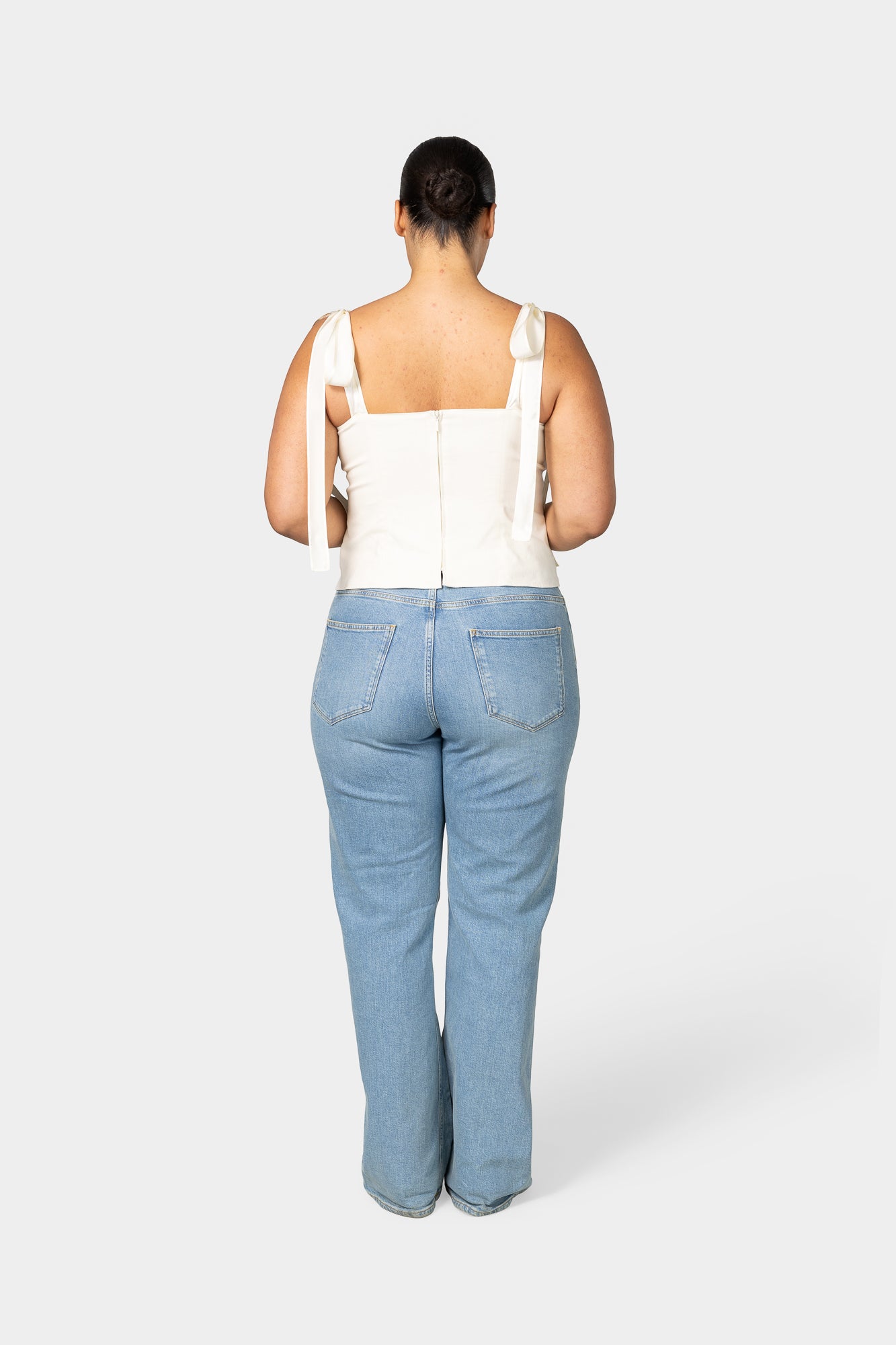 Model: 172 cm | Wearing: XL | Cup size: F