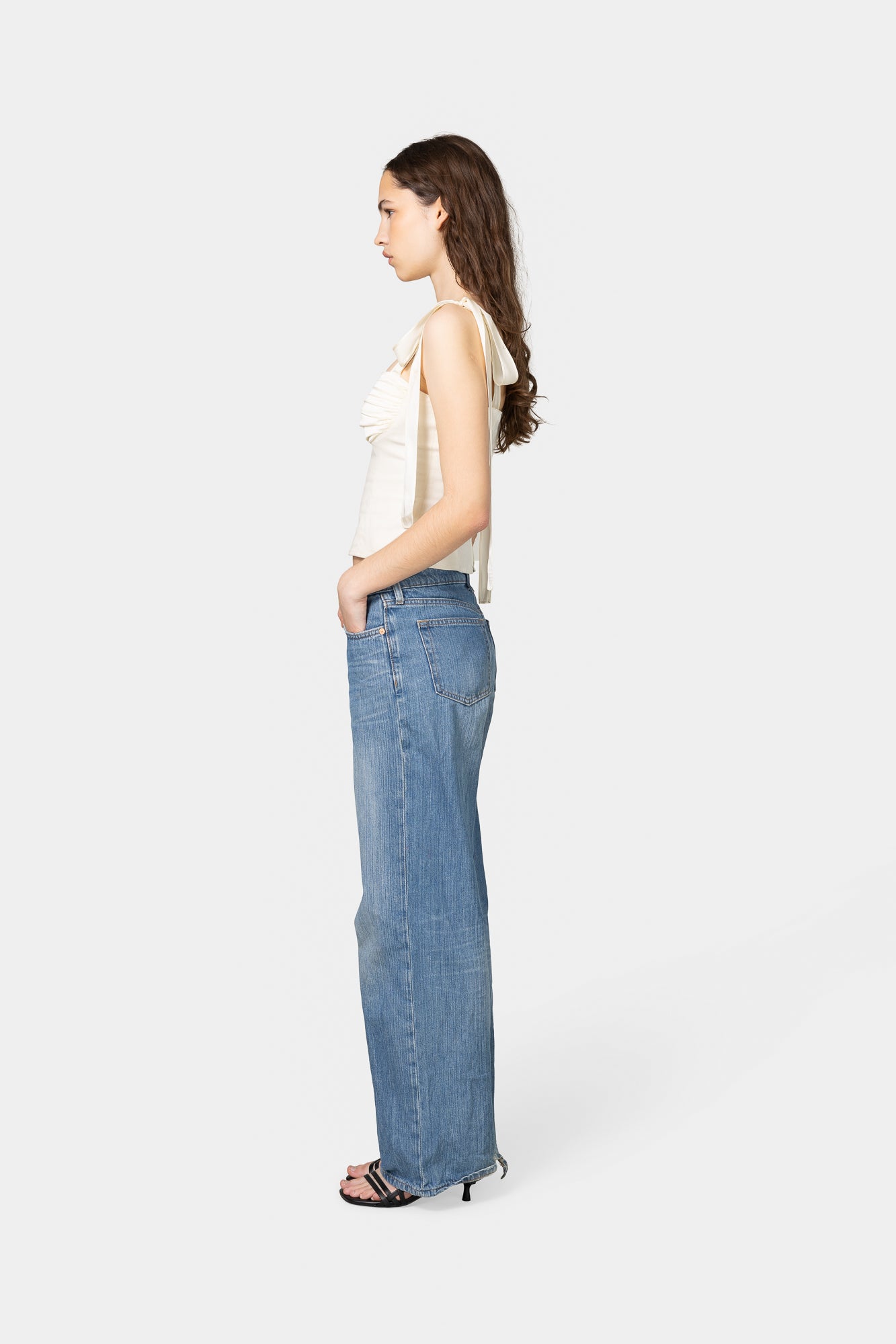 Model: 175cm | Wearing: XS | Cup size: C