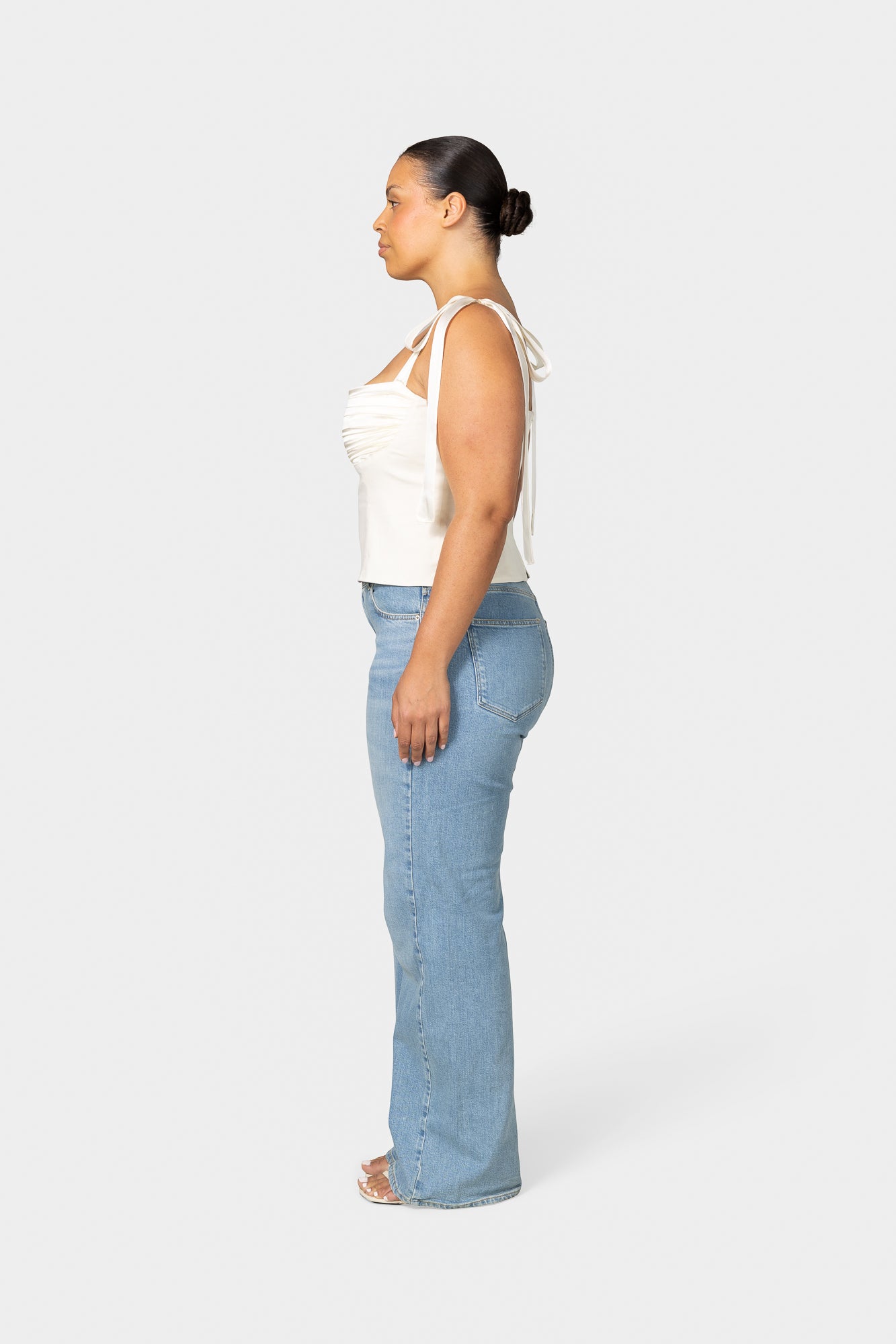 Model: 172 cm | Wearing: XL | Cup size: M