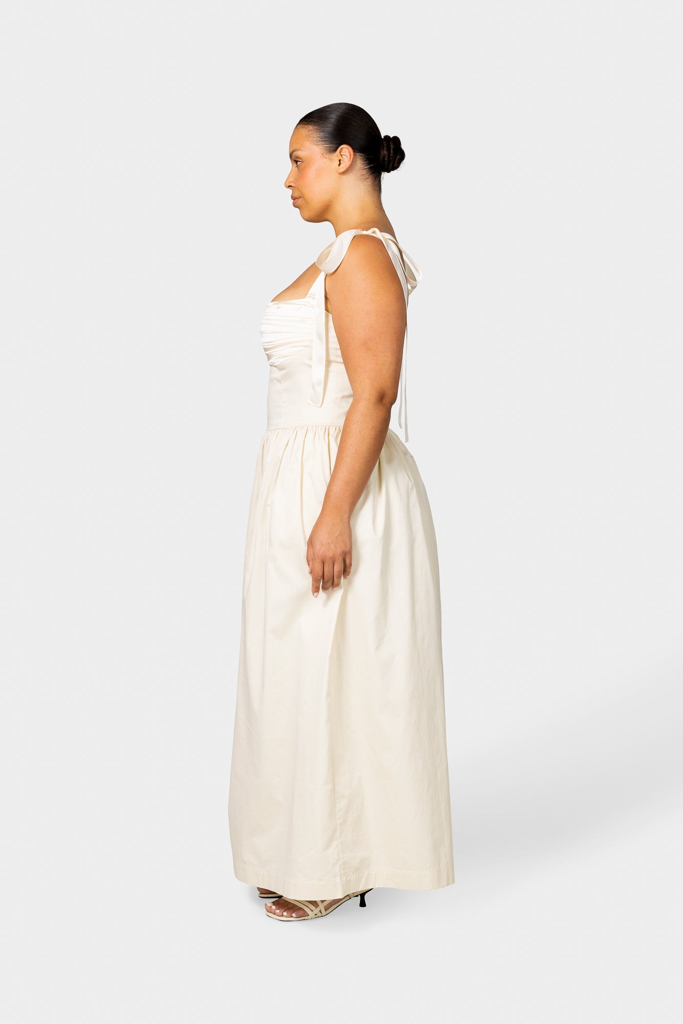 Model: 172 cm | Wearing: XL | Cup size: F