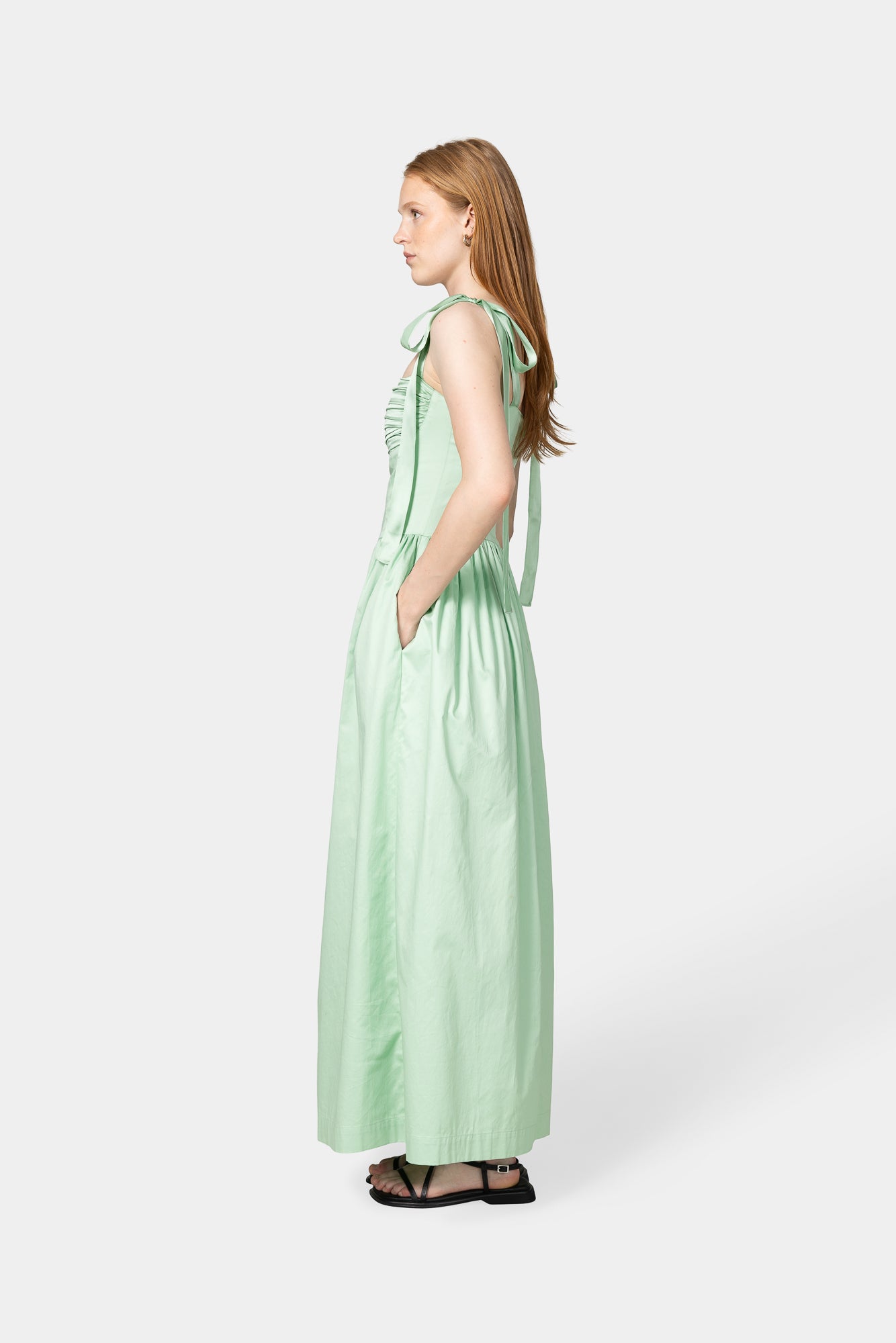 Model: 172 cm | Wearing: XS | Cup size: B
