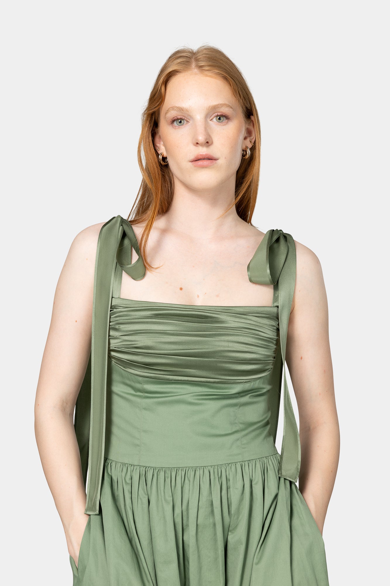 Model: 172 cm | Wearing: XS | Cup size: B