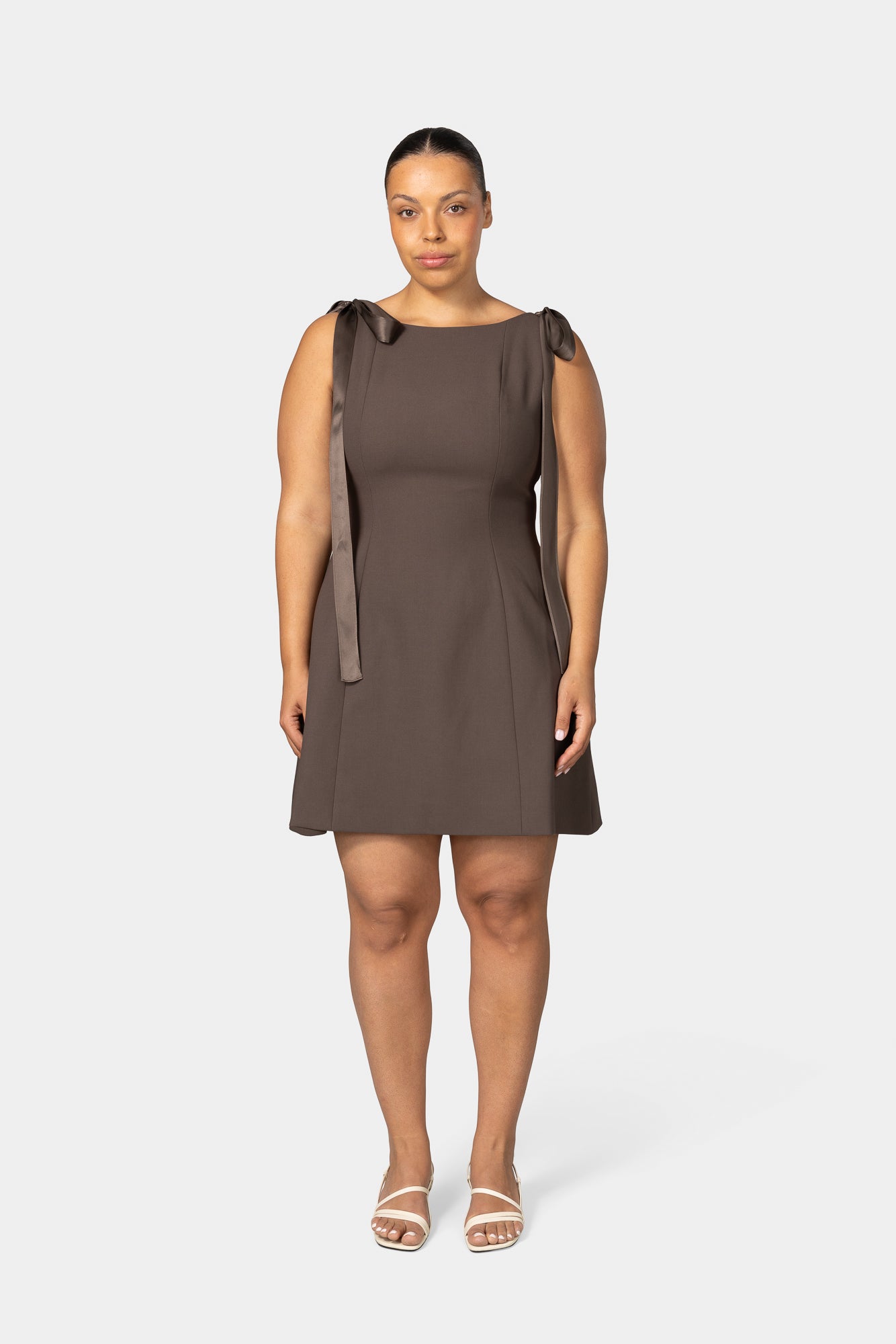 Model: 172 cm | Wearing: XL | Cup size: F