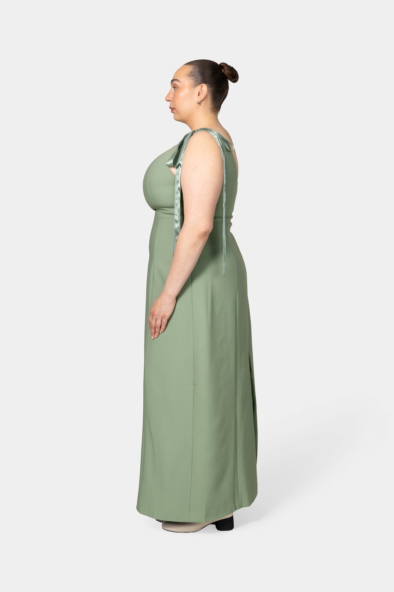 Model: 178cm | Wearing: XXL | Cup size: M