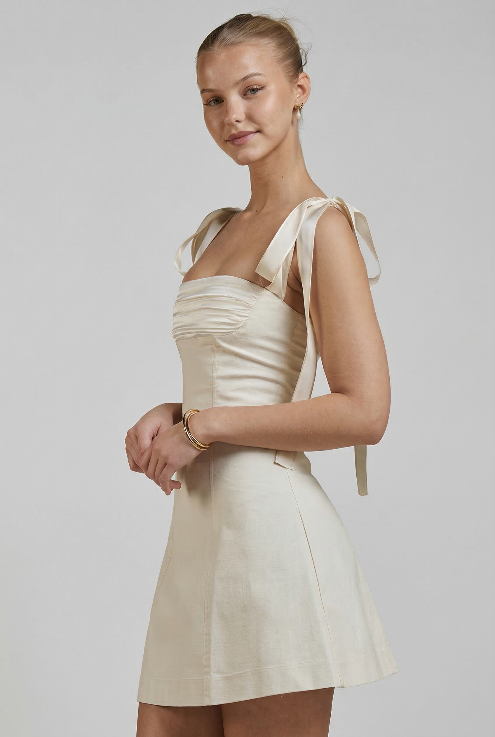 Model: 173 cm | Wearing: XS | Regular | Cup size: B