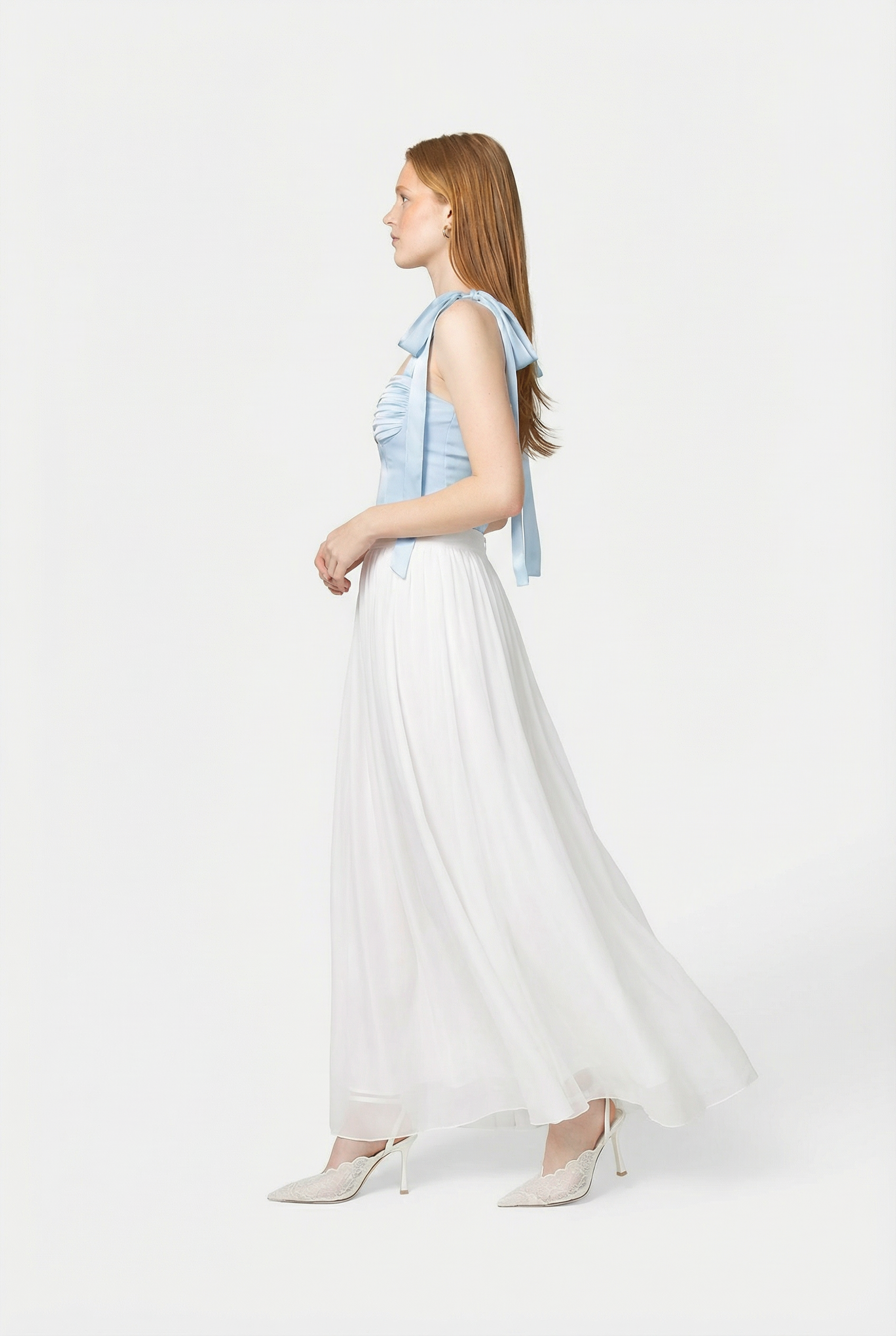 Model: 172 cm · XS · B cup