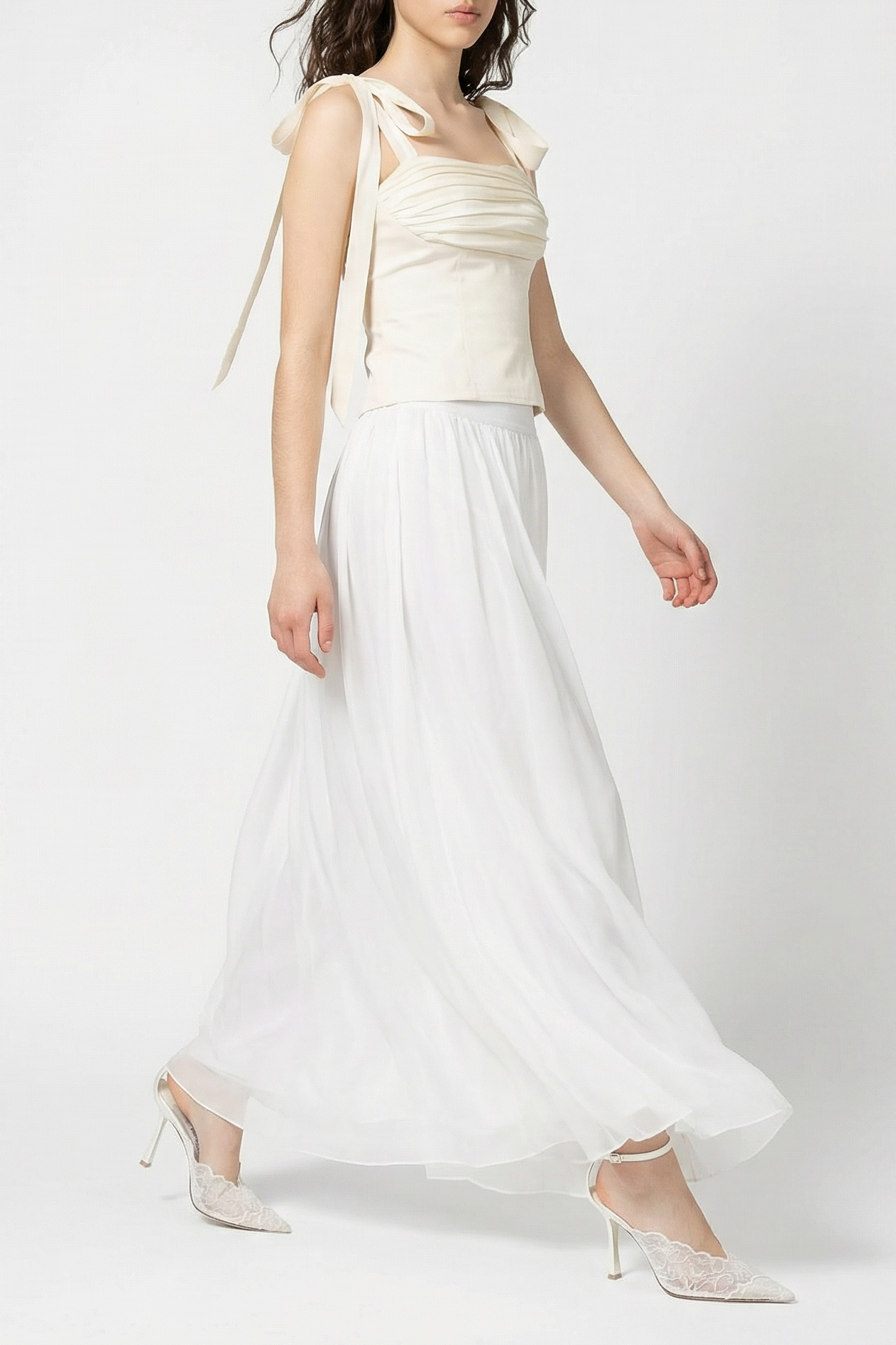 Model: 175 cm · XS · C cup