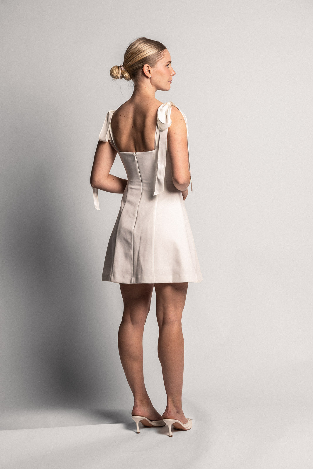 Thora Forme Mini Dress Off-White