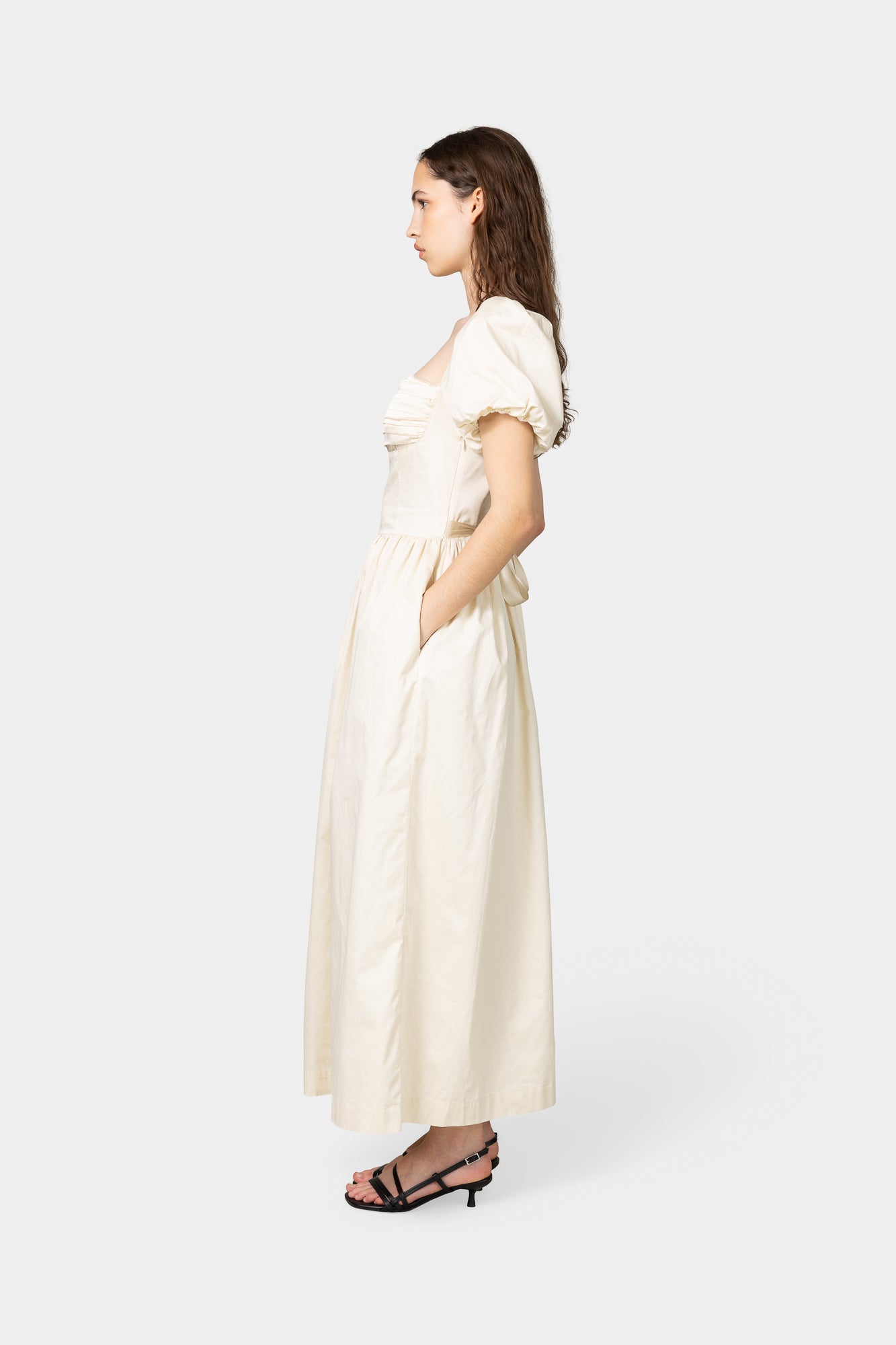 Model: 175cm | Wearing: XS | Cup size: C